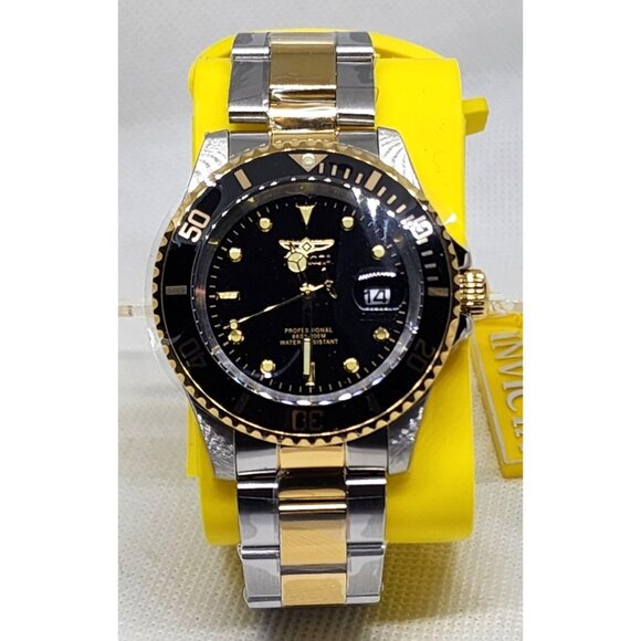 Invicta Pro Diver Men’s 40mm Stainless Steel Quartz Watch | Blue Dial, 200m - Picture 9 of 16